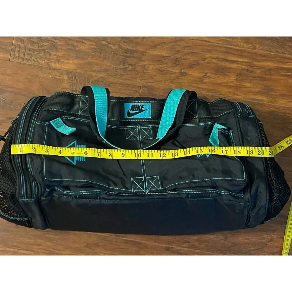 Vintage Nike Cross Training Gym Bag Duffel Bag 90’s Street Sports